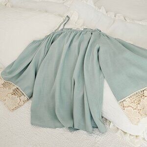 ENRO Woman's Cold Shoulder Top Mint Green Seafoam Large Lace
